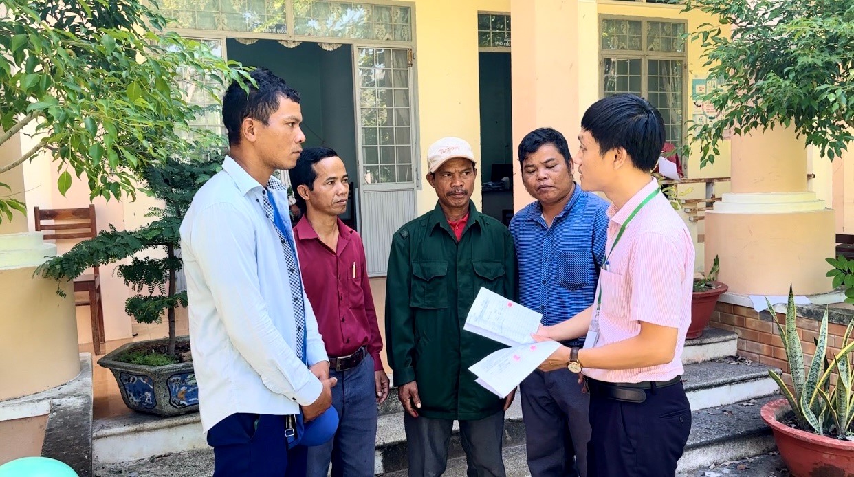 Phòng giao dịch Ngân hàng Chính sách xã hội huyện Krông Pa giải ngân vốn vay đối với người chấp hành xong án phạt tù