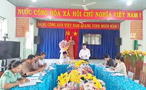 Ban Tuyên giáo Huyện ủy Krông Pa thực hiện kiểm tra công tác  Tuyên...